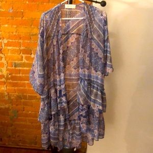Abercrombie & Fitch blue bohemian chiffon kimono